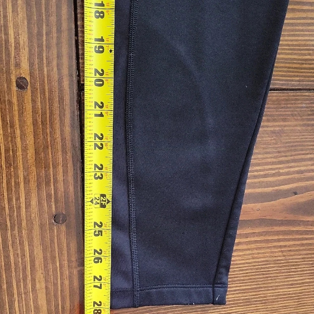 Athleta peak hybrid